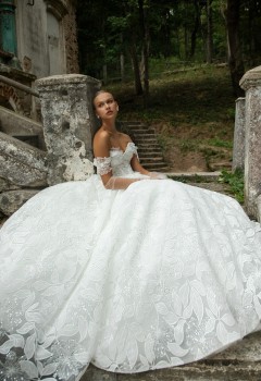 	Свадебное платье «Флайвей»