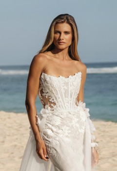 Свадебное платье «Лауна со шлейфом»