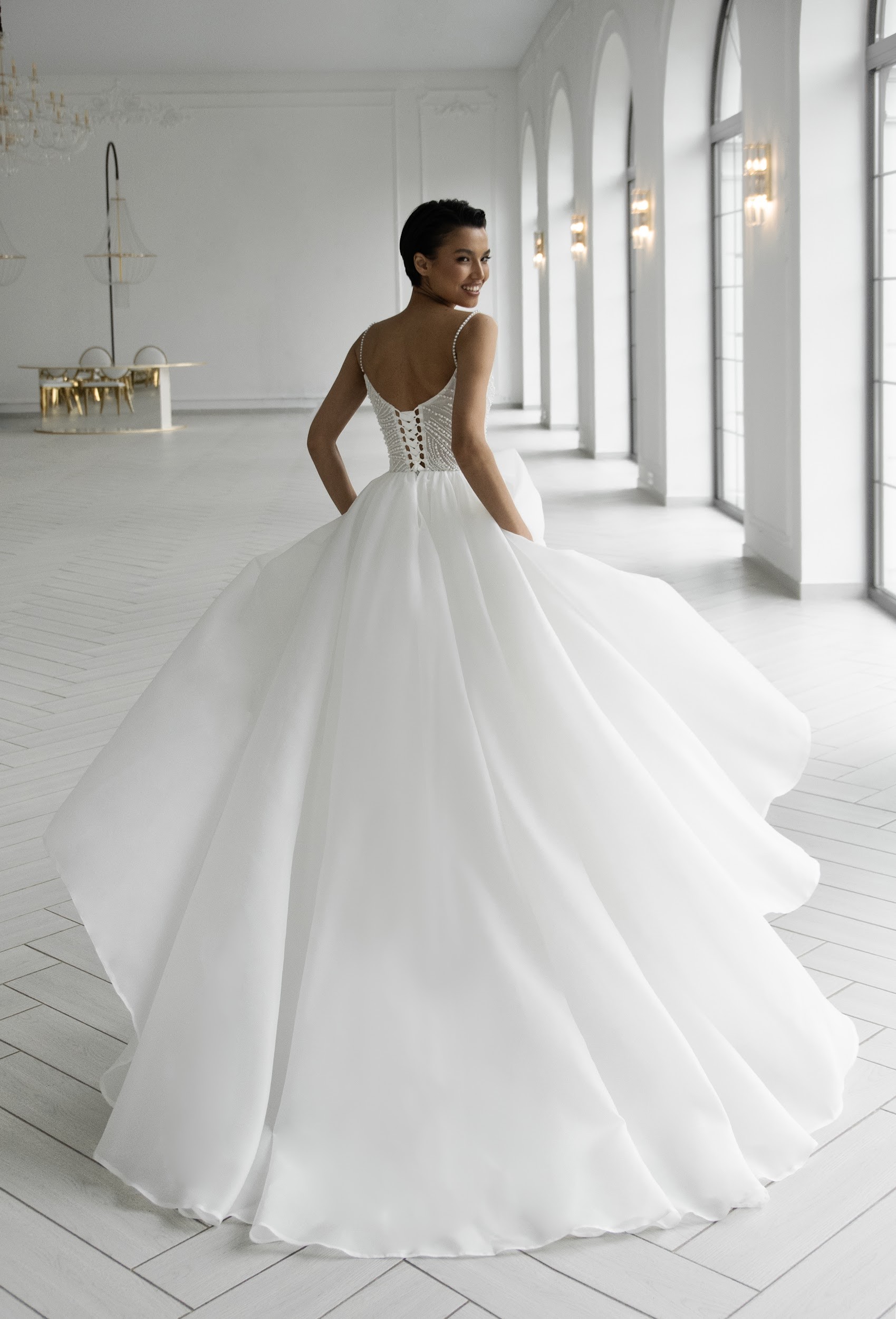 Свадебное платье «Неаполь фатин»