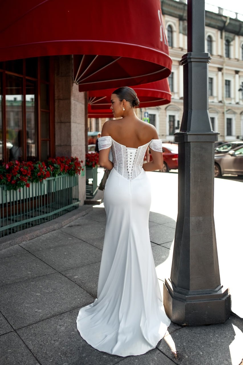 	Свадебное платье «Дарина»